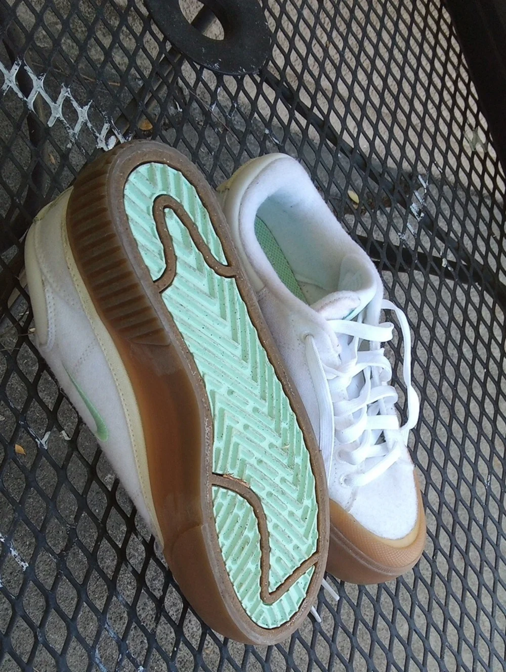 Nike White Sneakers with Gum Sole and Mint Accents
